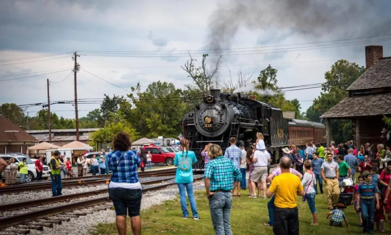 National Model Railroad Convention Steams Into Summerville For Special Luncheon In Dowdy Park