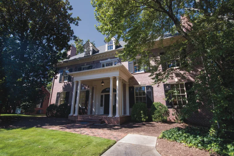 Historic district proposal advances for Peachtree Circle in Ansley Park