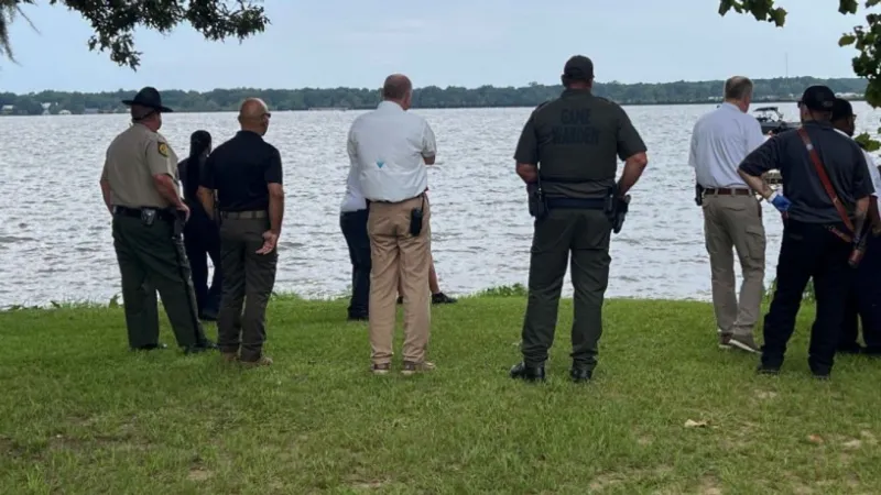 Dive team recovers 19-year-old after fatal drowning in Lake Blackshear