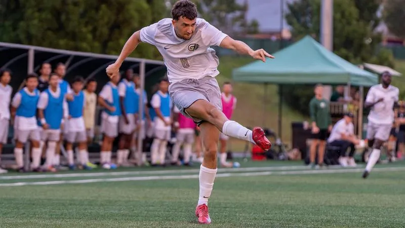 Experience Starts in Middle of the Pitch for 2026 Men's Soccer