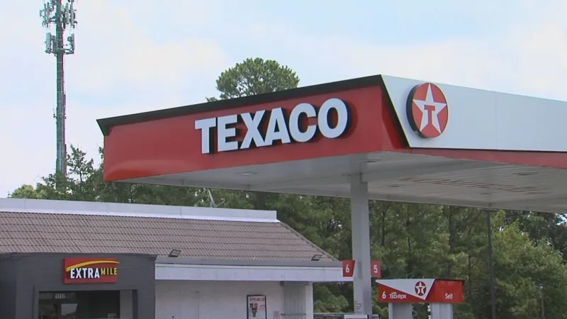 Incident report unsealed as search for masked armed robber continues in Macon