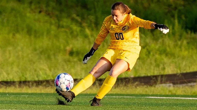 Quality Goalkeepers to Protect Women's Soccer Goal This Fall