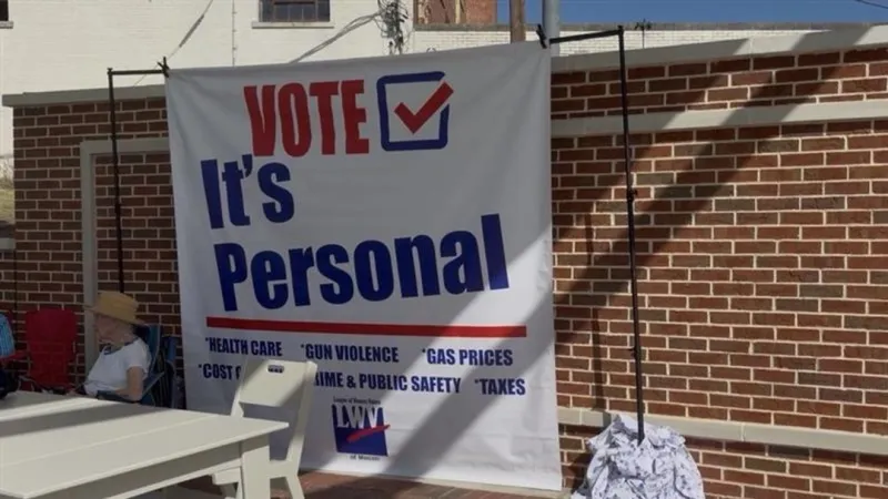 League of Women Voters hosts Unite & Rise Day of Action in downtown Macon