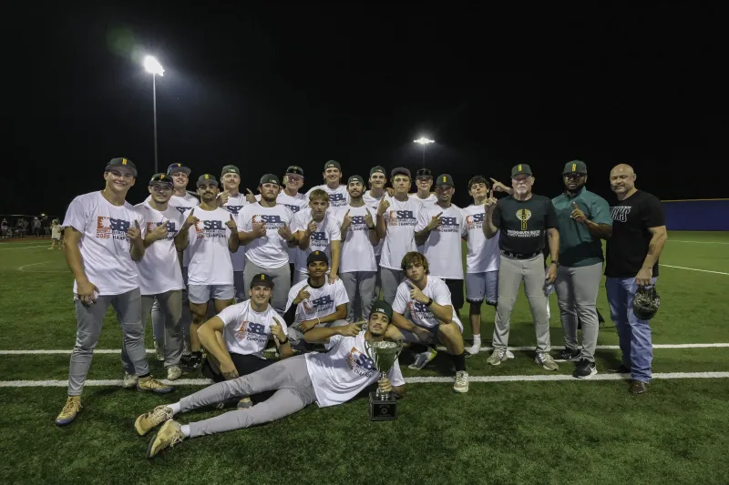 Brookhaven Bucks sweep Lake Oconee Wild Things for Sunbelt baseball title