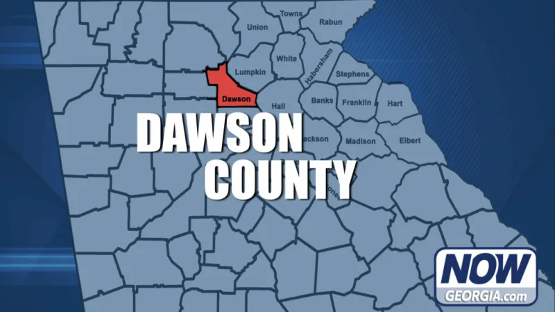 Small plane crashes near Elliot Field in Dawson County