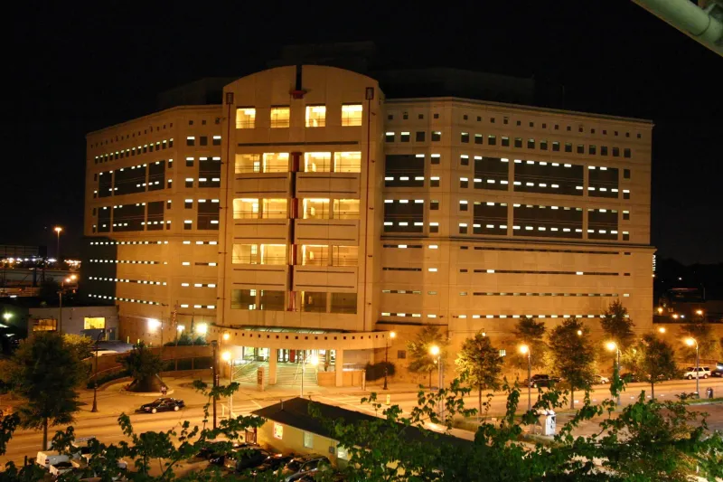 Fulton County offers $56.5M to buy Atlanta city detention center