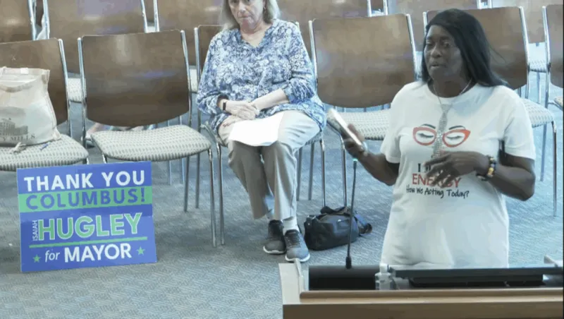 Citizen: Ditch the 'distracting' signs during city council's public agenda