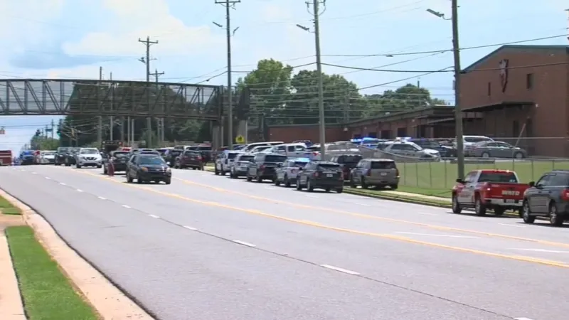 DEVELOPING | Heavy police presence at Warner Robins High School