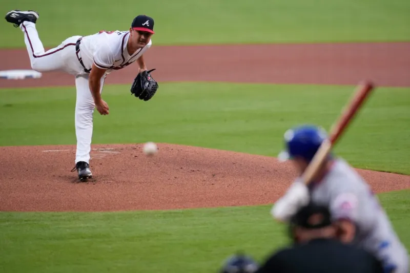 Braves' clinch 6-3 victory over the Mets
