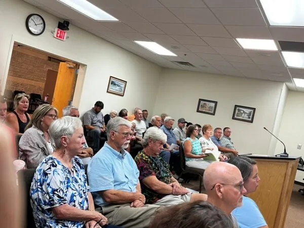 White County commissioners approve three business-type moratoriums