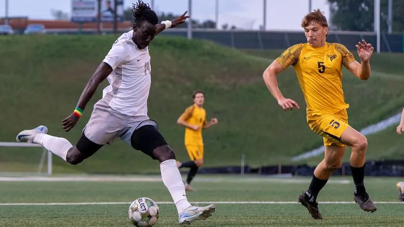Fall's Hat Trick Leads Men's Soccer to Season-Opening Victory
