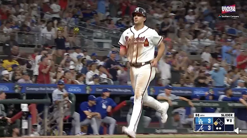 Braves win 4-3 to snap Dodgers' 6-game winning streak