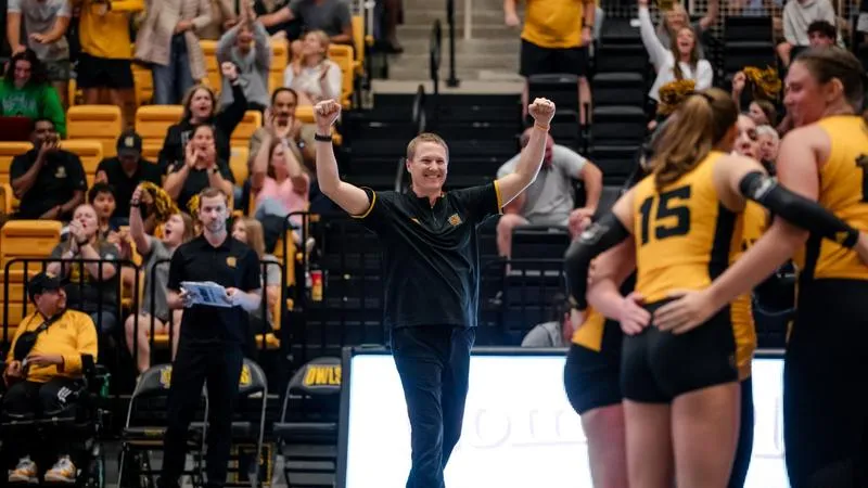 Keith Schunzel Signs Three-Year Extension