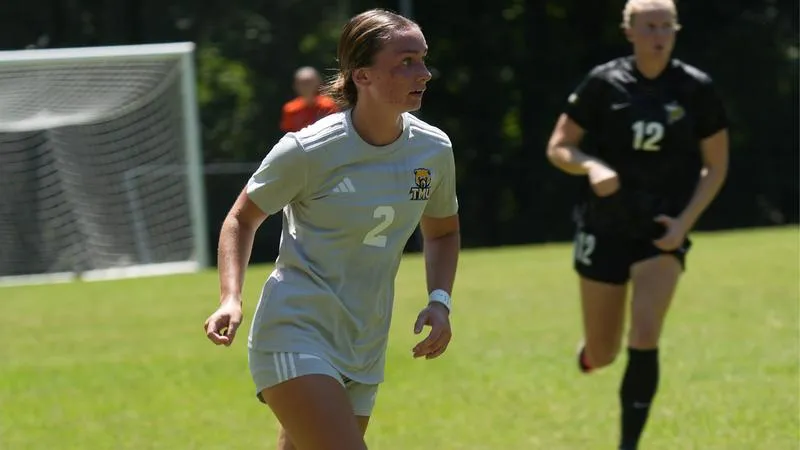 Women's Soccer Drops Contest to Patriots 2-1