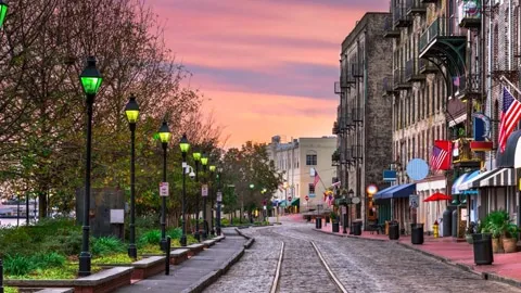 Savannah, Georgia: Where Old Meets New