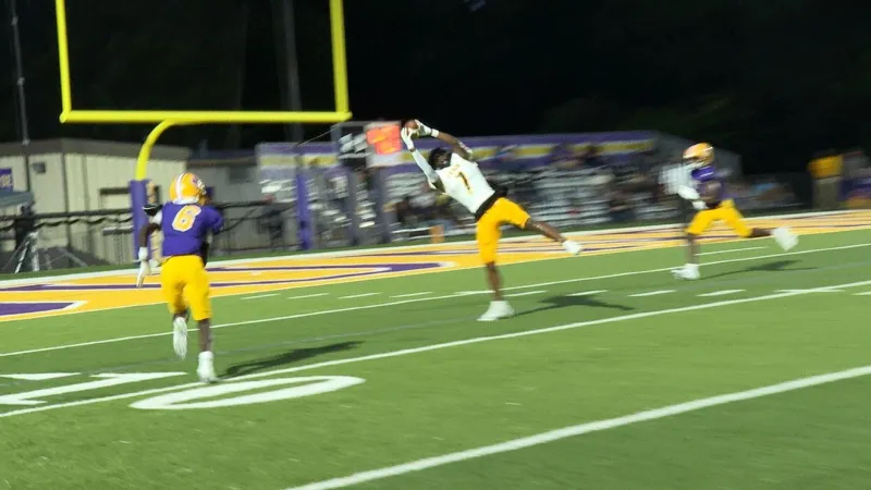 The Blitz: Peach County rolls past Jones County, 42-19