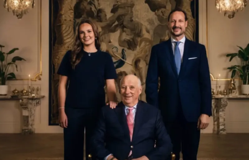 Norway's new king pays tribute to his late father as tens of thousands mourn