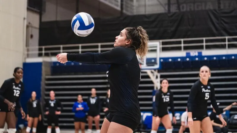 Panthers Drop Four-Set Decision to Rice