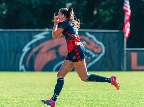 Bruhlmeier Records a Hat trick in 4-0 Shutout Over Emmanuel on Sunday Afternoon