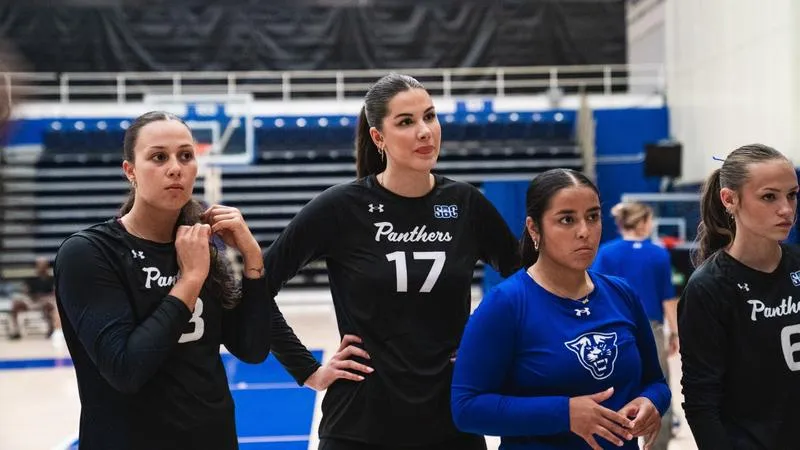 Panthers Drop Four-Set Match to South Alabama