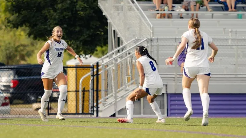 Young Harris picks up first win with 3-1 victory over Mars Hill