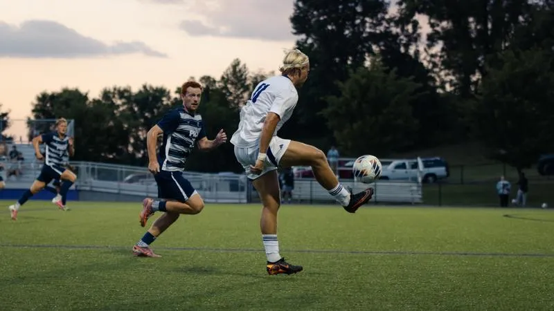 YHC Holds Off SWU for a 3-2 Conference Opening Victory