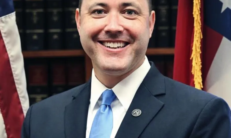 Carr Charges Cobb County Defense Attorney with Pandering and Sexual Battery