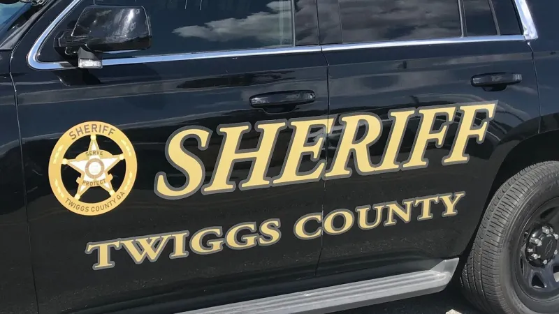 Driver suffers minor injuries after Highway 57 rollover; GSP investigating