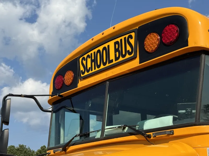 No injuries in minor school bus accident in White County