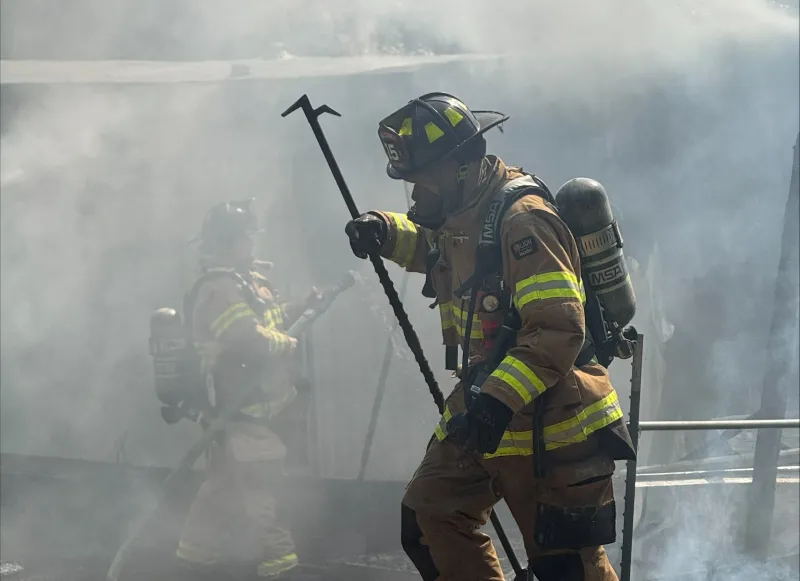 Mobile home fire displaces Lula residents