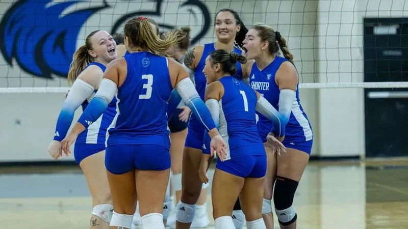 Volleyball Opens Conference Play With Thrilling 3-2 Victory Over Emmanuel, Sets Dig and Attack Record