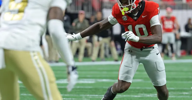 A big presence: Elyiss Williams brings size and versatility to Georgia's tight end room