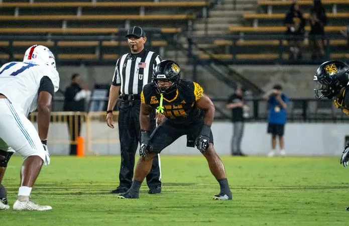 Hopson Named to Jason Witten Collegiate Man of the Year Award Watch List