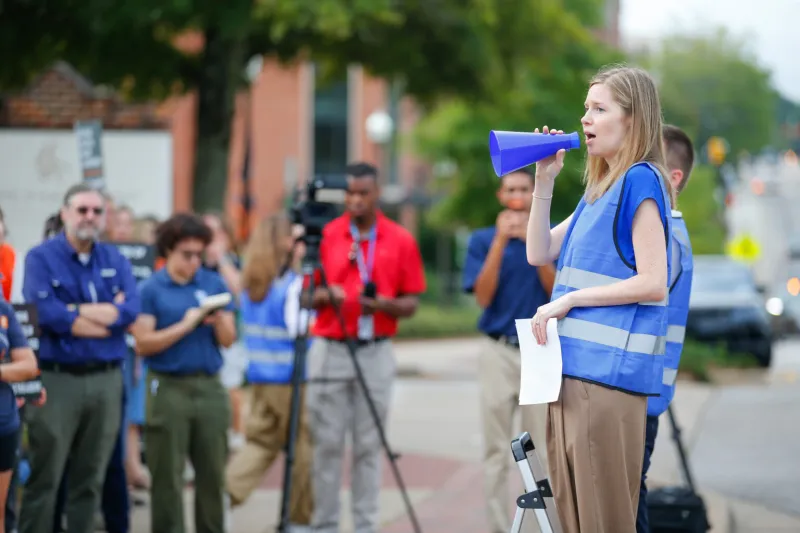 Auburn faculty protest Board of Trustees' dissolution of university senate