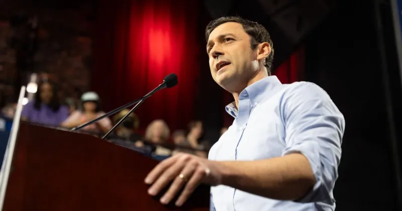 Ossoff and Bottoms hold 1,400-person rally at Georgia Theatre