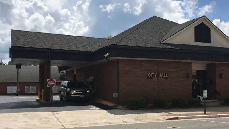 Sandersville City Hall without power, phone lines and systems down