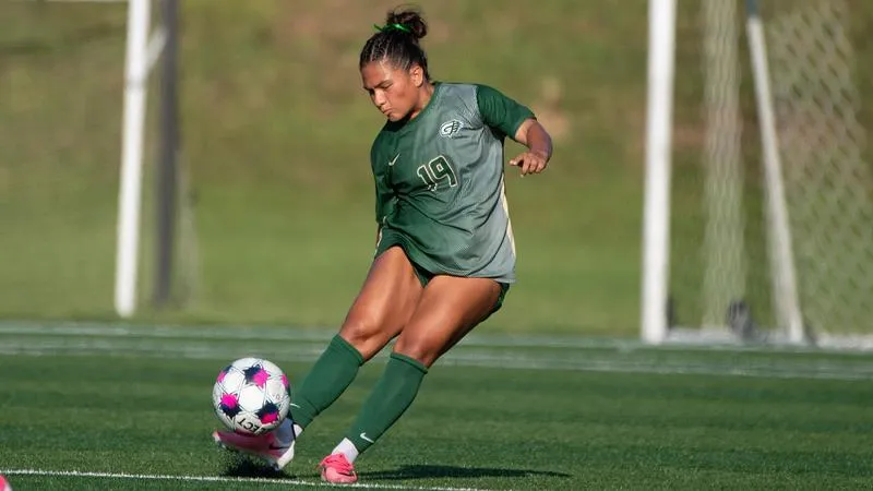 No. 18 Women's Soccer Begins Road Swing Wednesday