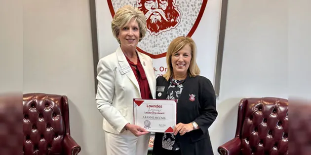 LeAnne McCall Receives Inaugural Lowndes Legacy Leadership Award