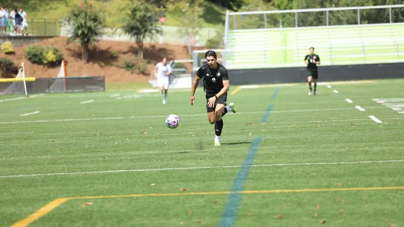 Running Eagles Pick Up SSAC Win over Thomas on the Road