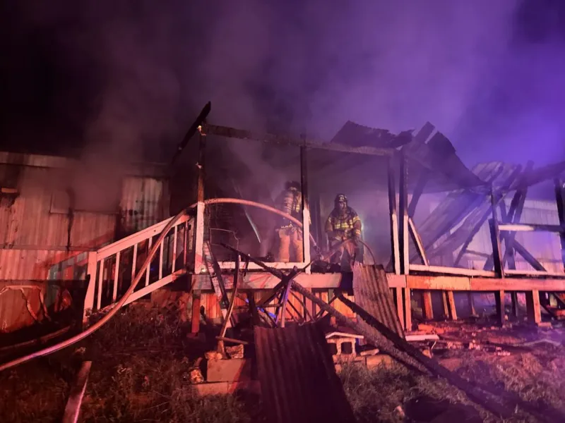 Fire destroys Hall County mobile home, displaces two adults