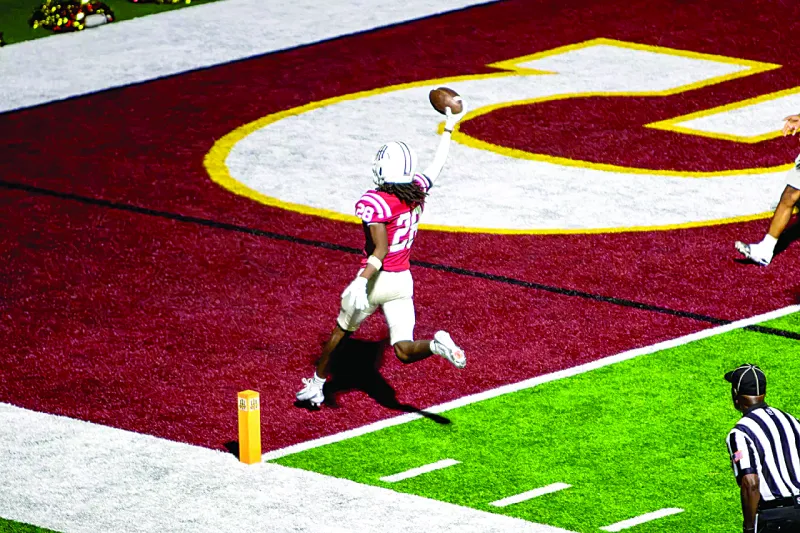 Mayor breaks tie to deny Holy Innocents' homecoming permit