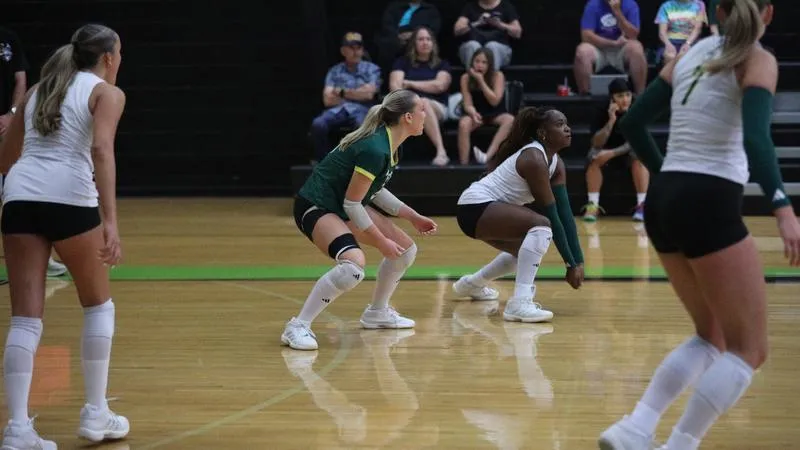 Women's Volleyball Falls in Five Sets to Brewton-Parker on the Road