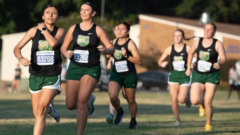 Women's Cross Country Sets Personal-Best Times at North Georgia Invite
