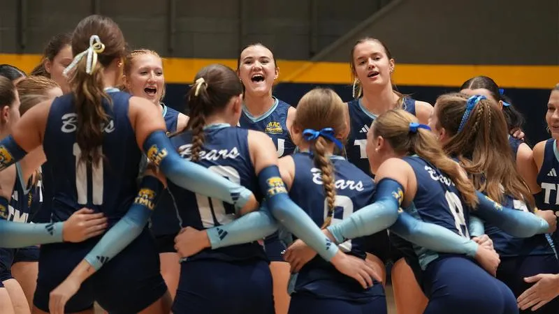 Lady Bears Secure Fifth Straight Win in Five-Set Thriller