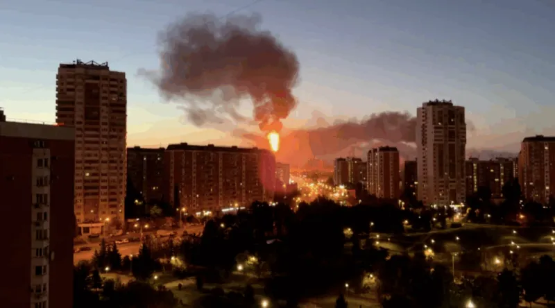 Ukraine fires over 1,000 drones at Russia, including 'largest ever' attack on Moscow