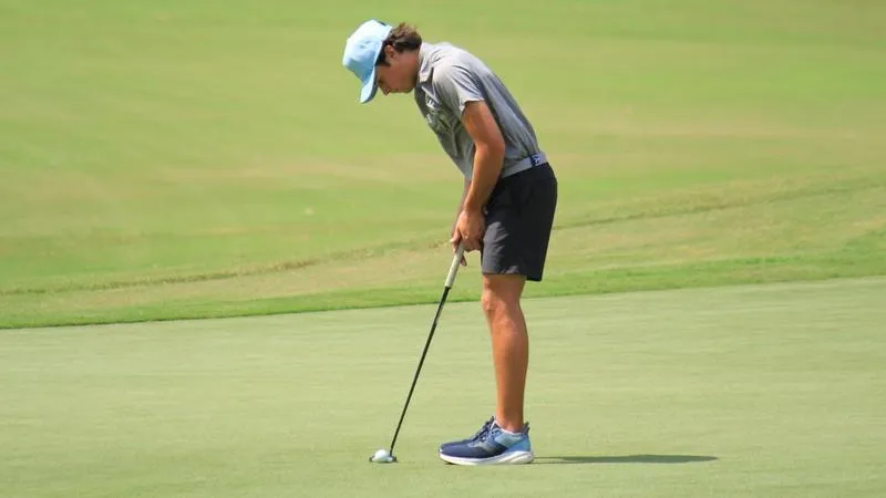 Patterson Places Second as Hawks Finish Fifth in T. Dunning Invitational