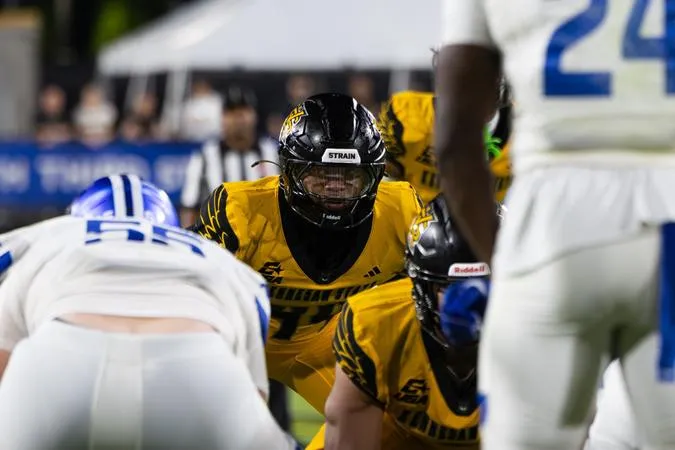 Hopson Named Semifinalist for 2026 NFF Campbell Trophy