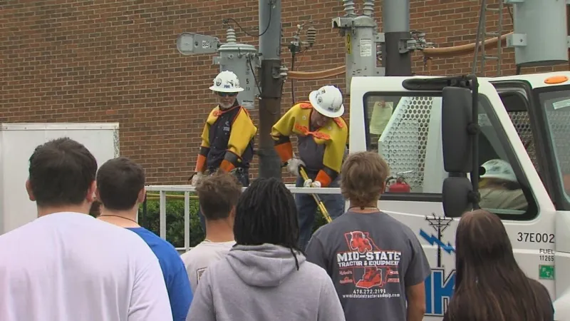 Students from Middle Georgia schools attend Georgia Power career exposure day in Dublin
