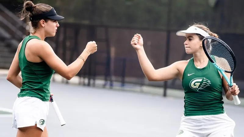 Women's Tennis Players Collect Seven Wins to Open ITA South Regional