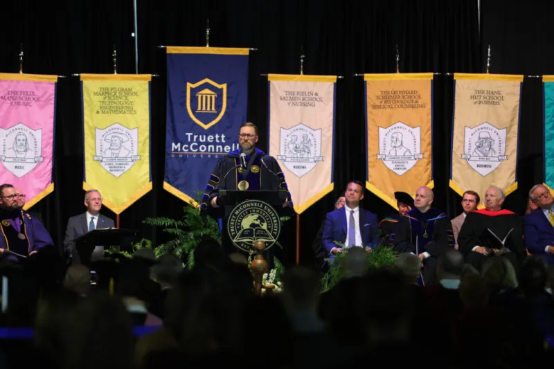 Truett McConnell University installs Dr. Larry Lyon as 9th president